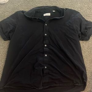 black button up soft shirt